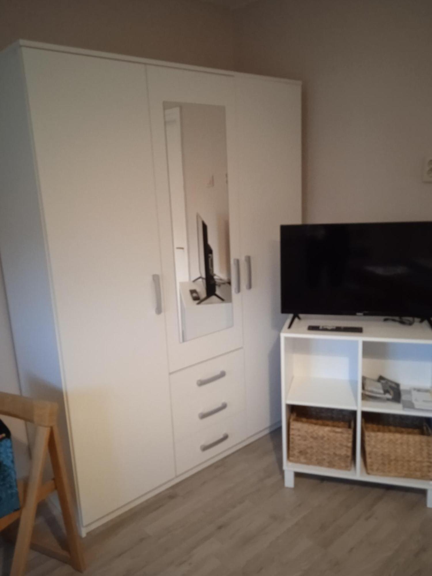 Studio Luna Appartement Karlovac Exterior foto